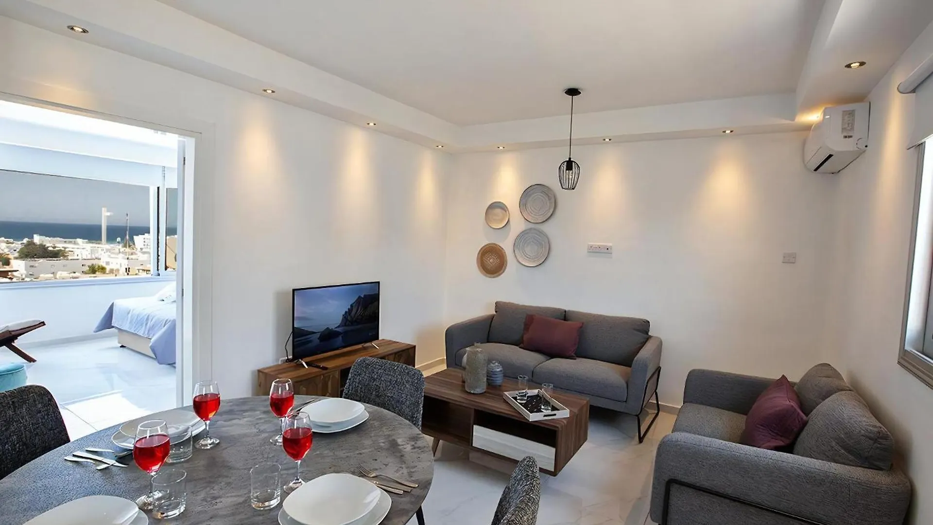 Apt Misia Enas - Modern 2 Bedroom Apartment With Sea Views - Close To Ayia Napa Square